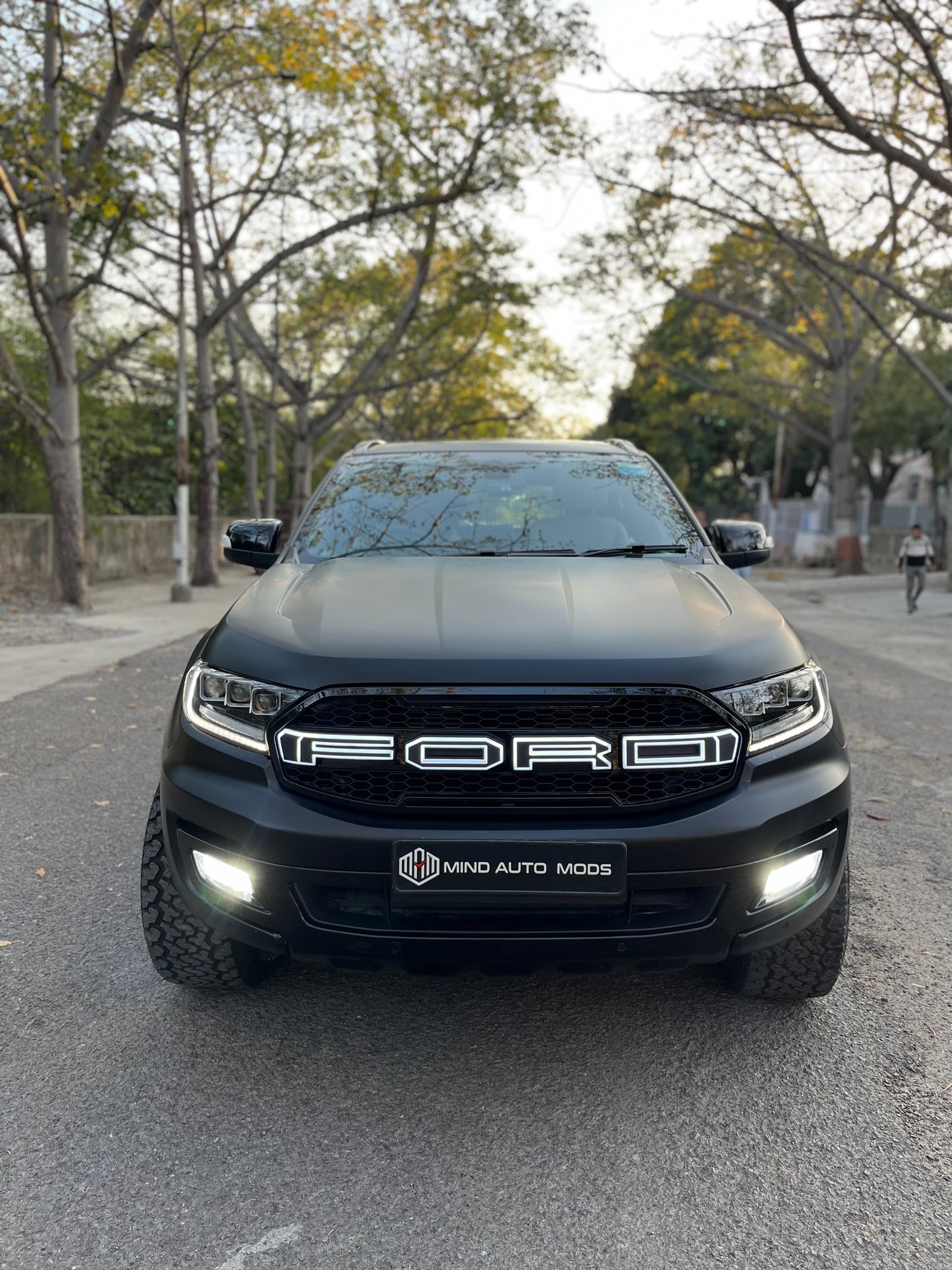 FORD ENDEAVOUR Aftermarket Front LED Grill (2016-2021)