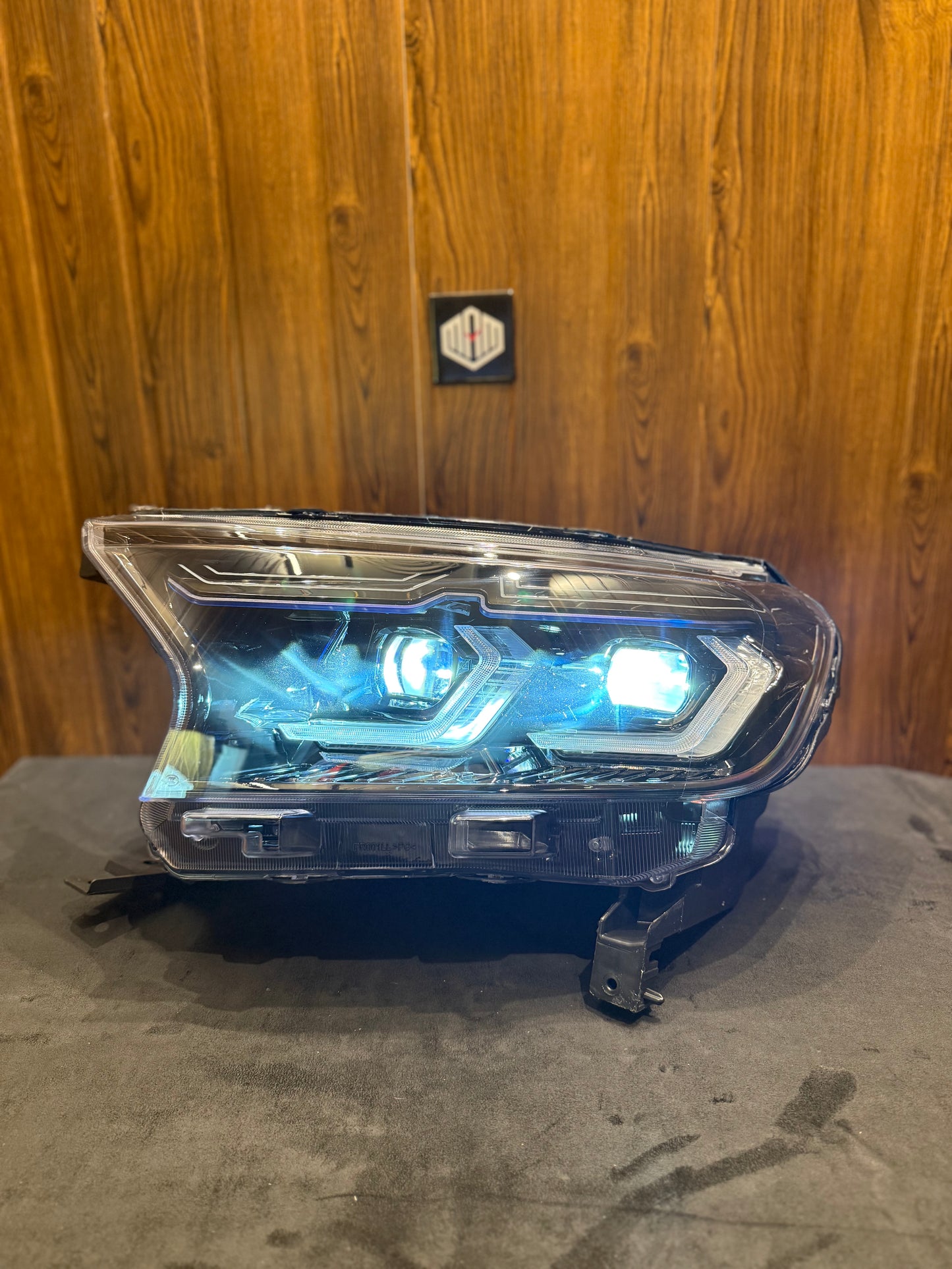 FORD ENDEAVOUR (BMW Inspired) Aftermarket LED Head Lamp
