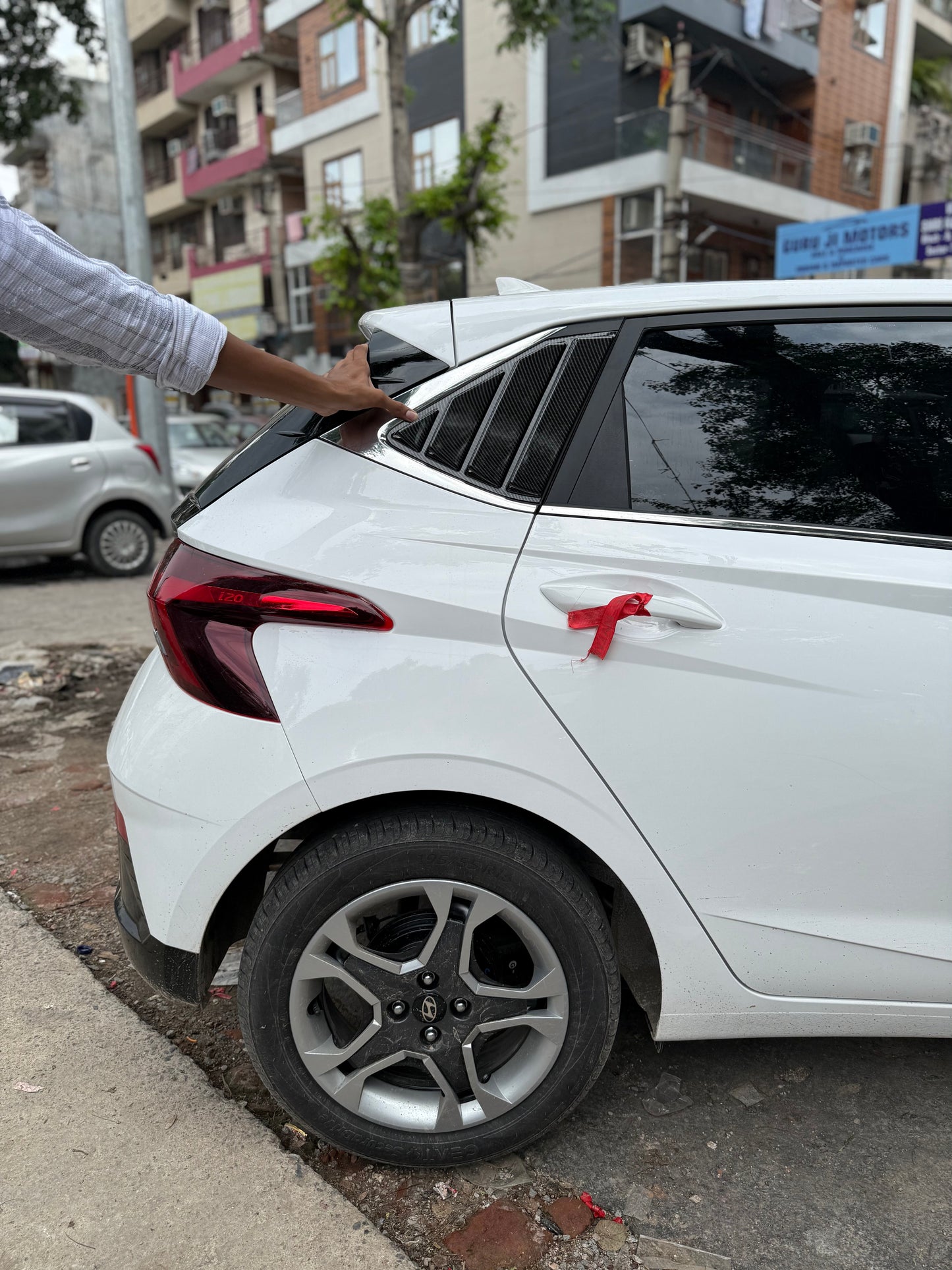 I20 (2020-26) LOUVER