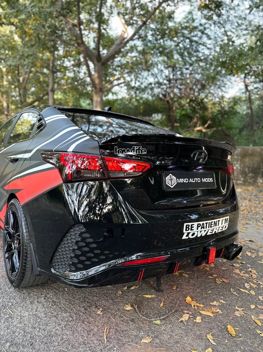 Hyundai VERNA (2018-22) Aftermarket Black Lip Spoiler
