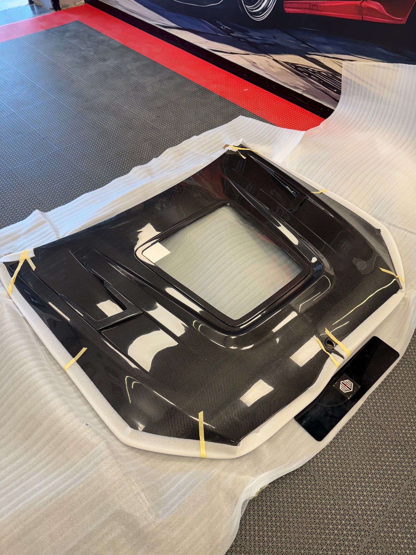 Mercedes W205 Aftermarket (Original Carbon Fiber Glass Hood)