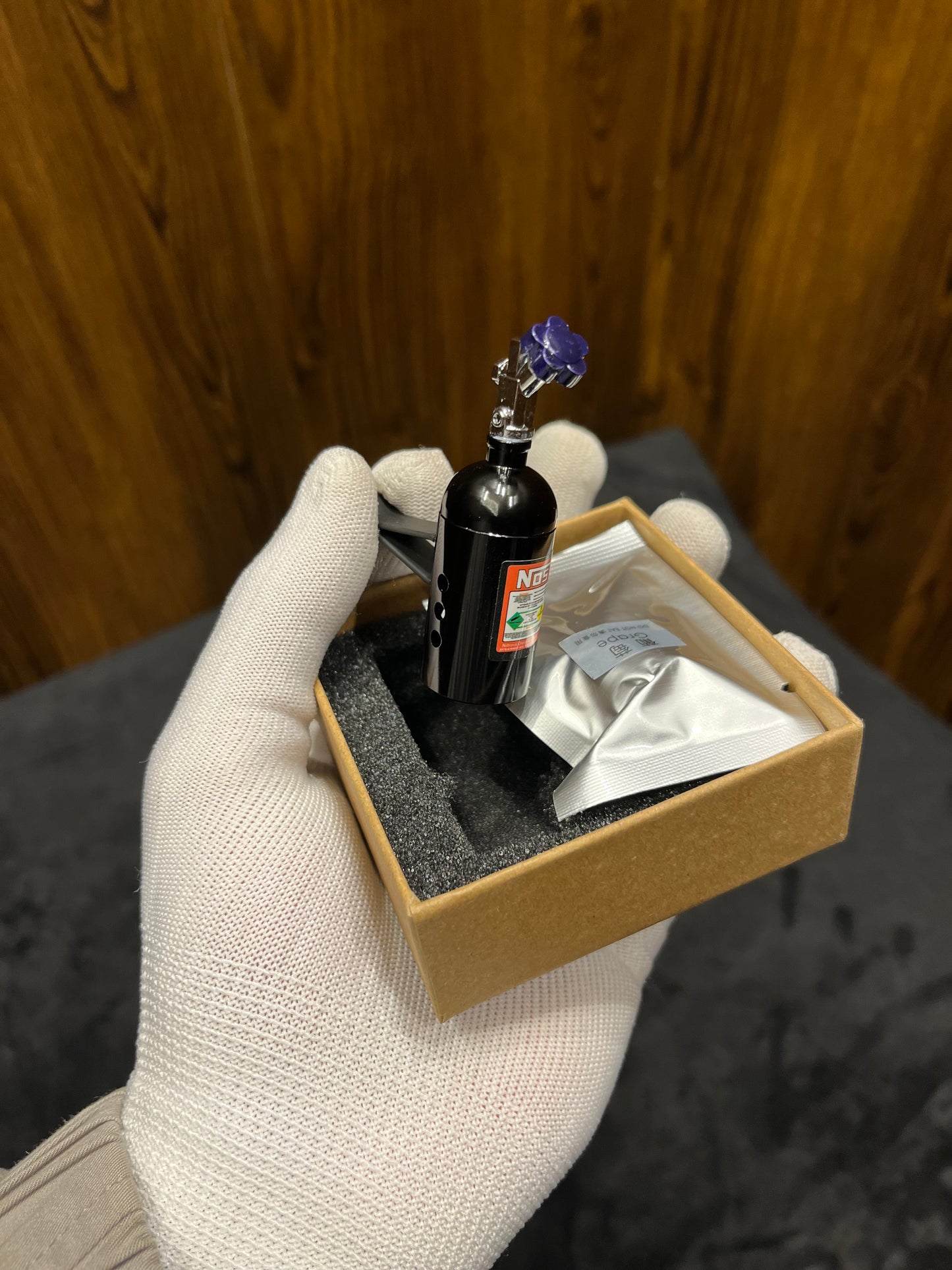 Car NOS Shape Air Vent Perfume