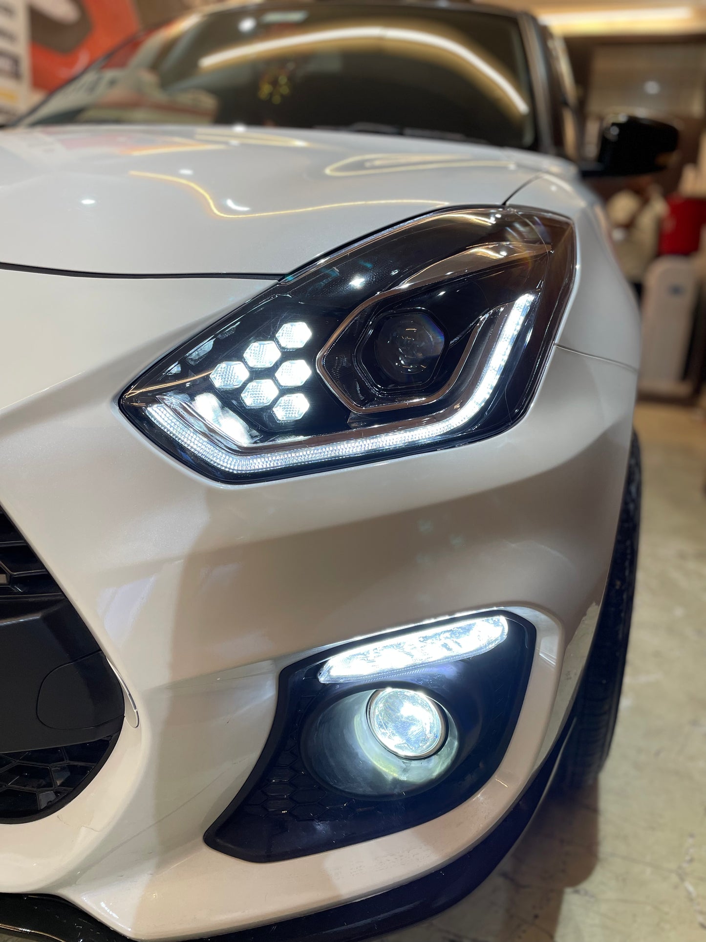 SWIFT (2018-24) T3 Aftermarket Welcome Feature Head Lamp